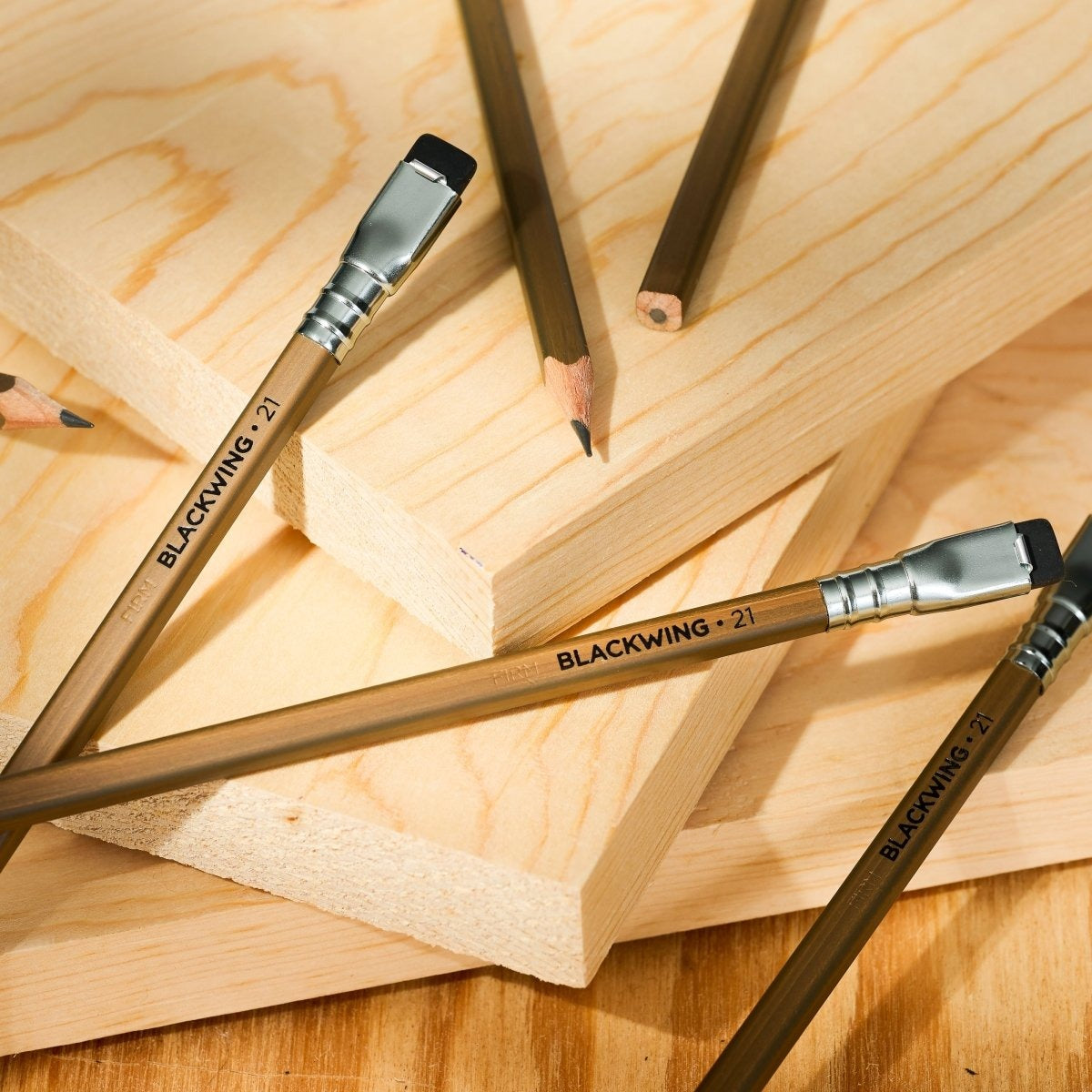 Blackwing Volume 21 - Set of 12