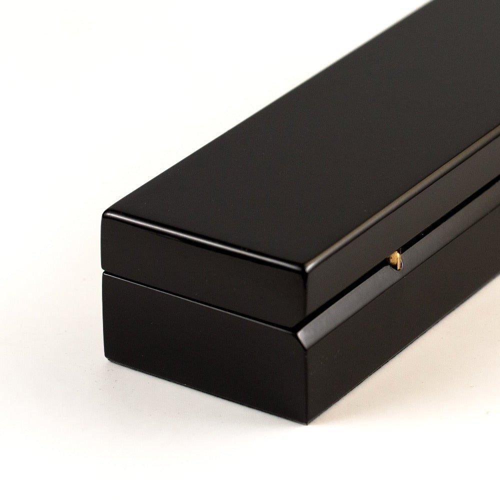 Blackwing Piano Box