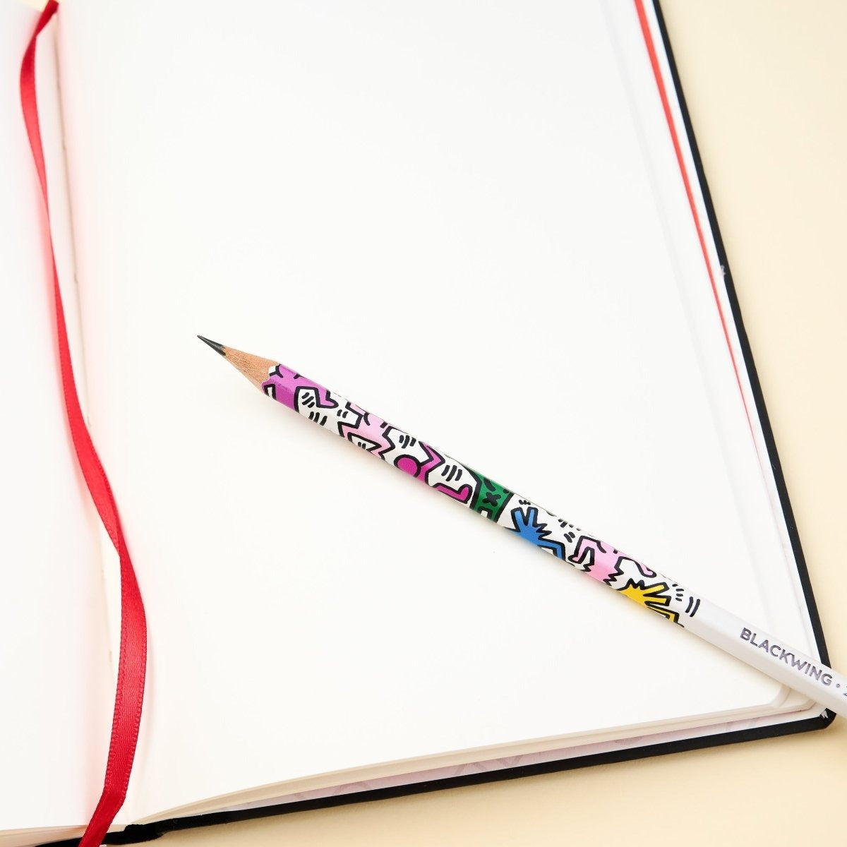 Blackwing Volume 292 - Keith Haring "Smiling Heart" Notebook