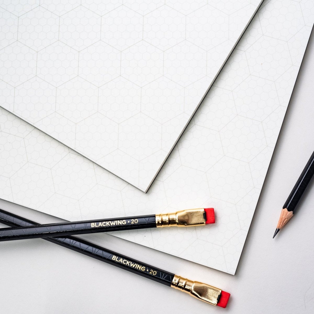 Blackwing Volume 20 - Hex Grid Legal Pad