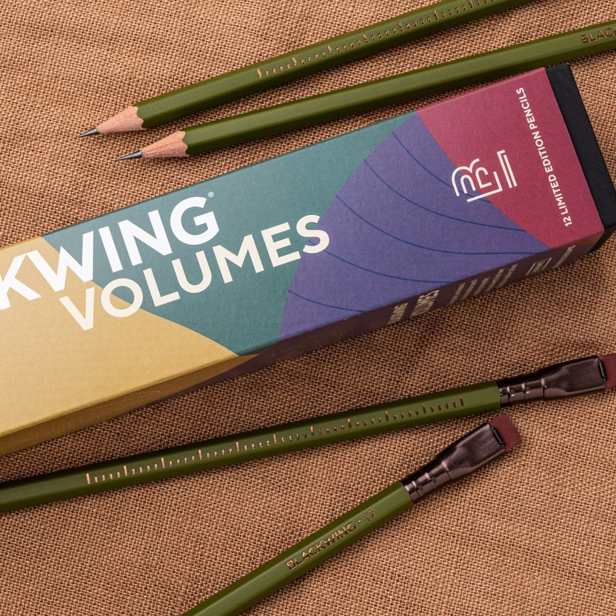 Blackwing Volume 17 (Set of 12)